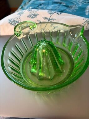 Uranium juicer